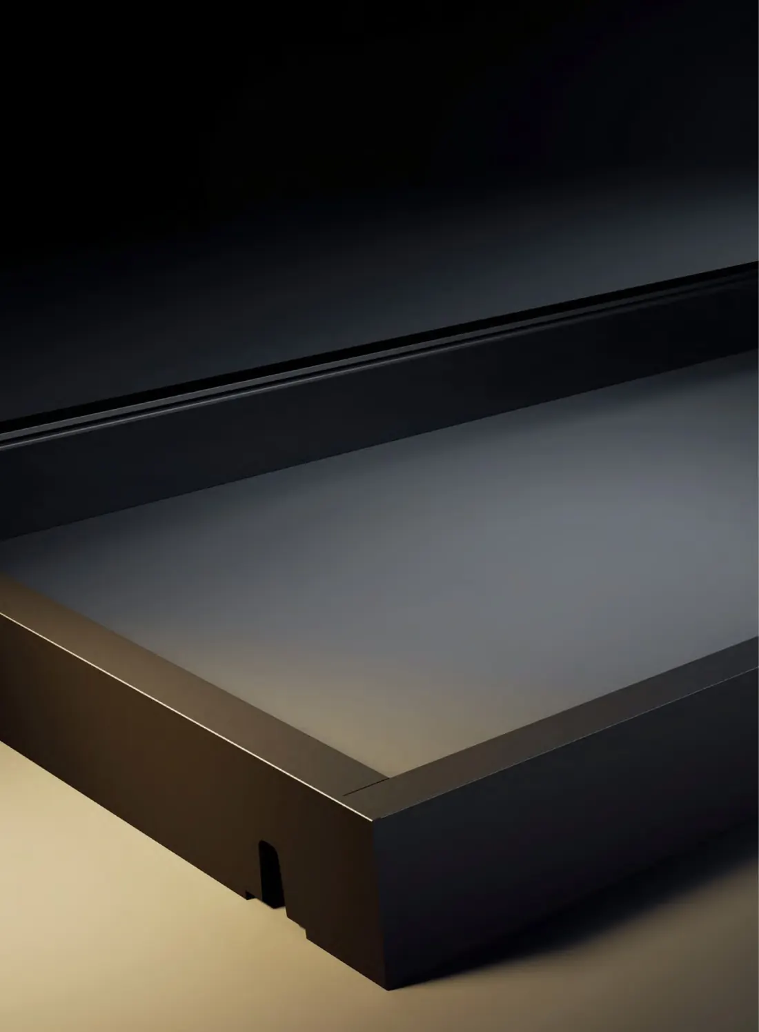 Glass shelf with an illuminated aluminium edge